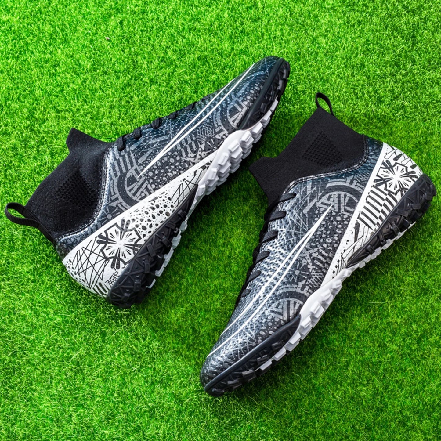 Men'S Soccer Cleats Professional High-Top Football Shoes Outdoor Spikes Soccer Shoes