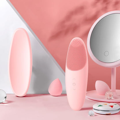 Facial Cleansing Brush, Waterproof and Rechargeable Face Scrub Brush for Men,Cleansing, Exfoliating and Massaging, Electric Face Scrubber with 42°C Constant Temperature Design-Pink